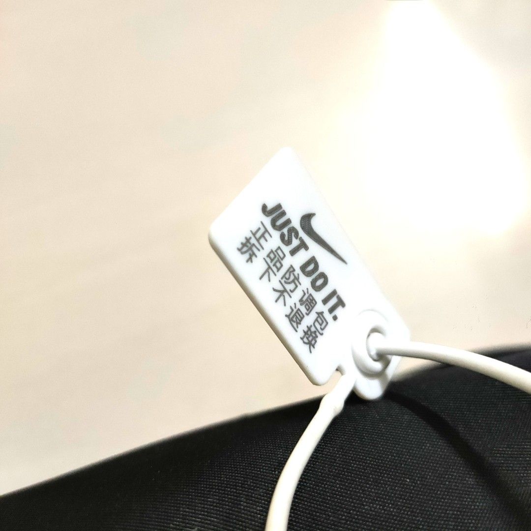 Nike Hobo Bag, Women's Fashion, Bags & Wallets, Shoulder Bags on Carousell