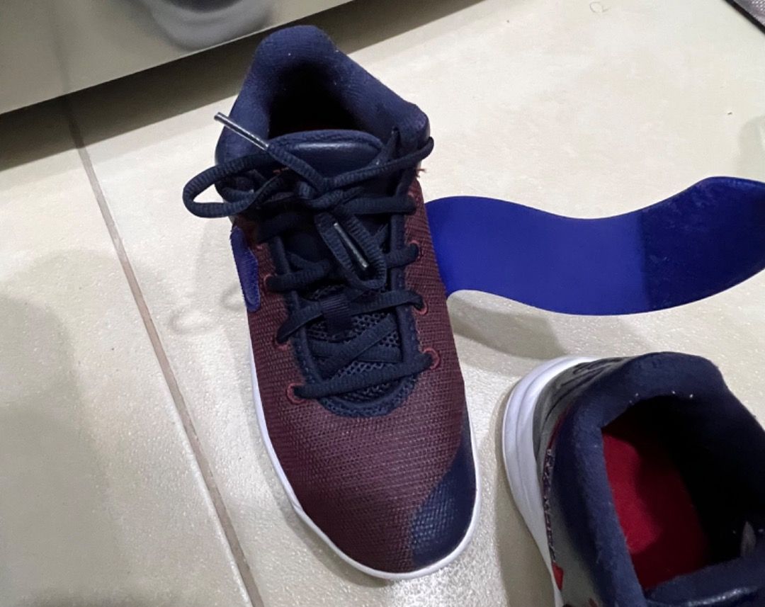 Nike Kids Kyrie Flytrap III PS Basketball shoes obsidian Size