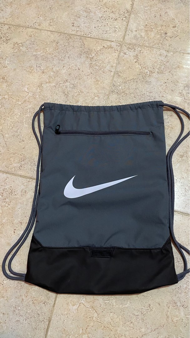 Nike String Bag on Carousell