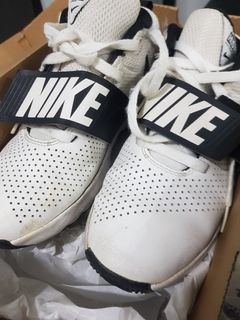 Nike team hustle d8
