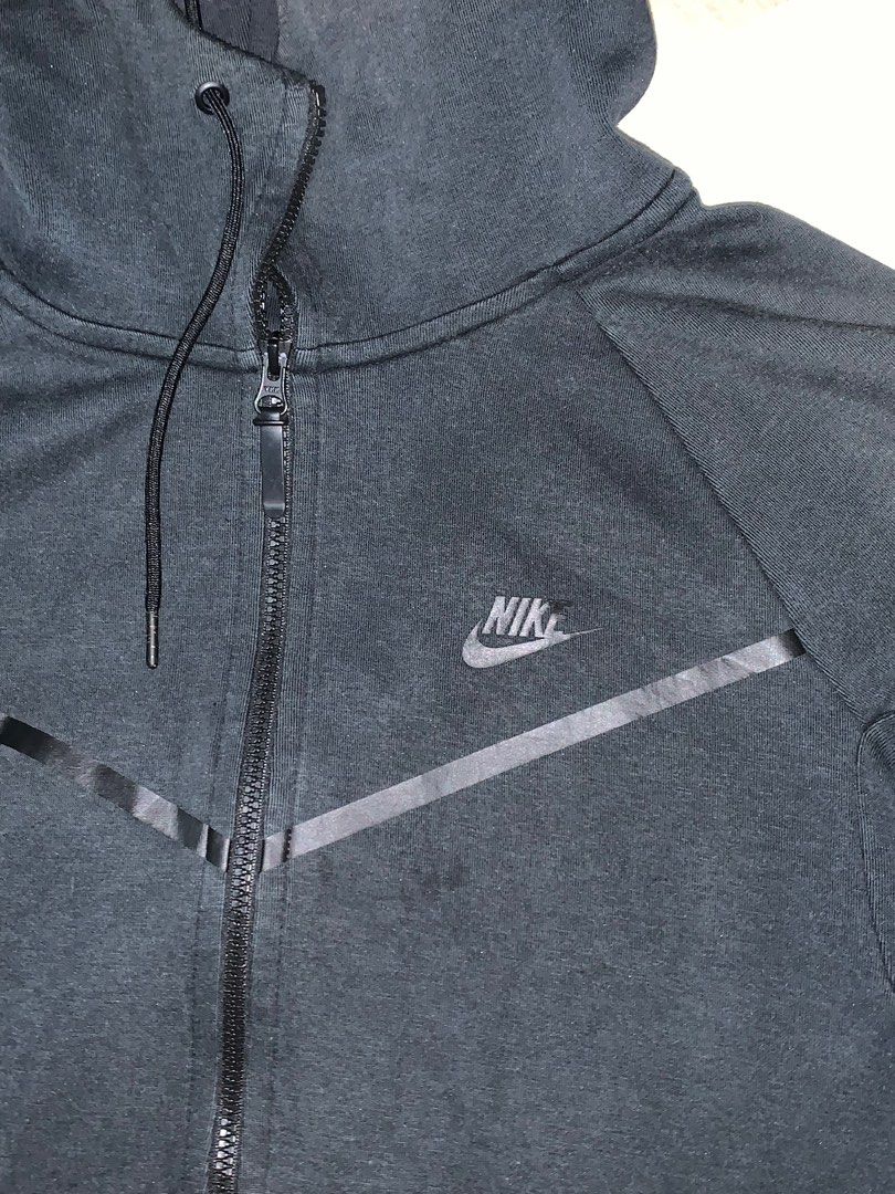 glue nike tech fleece