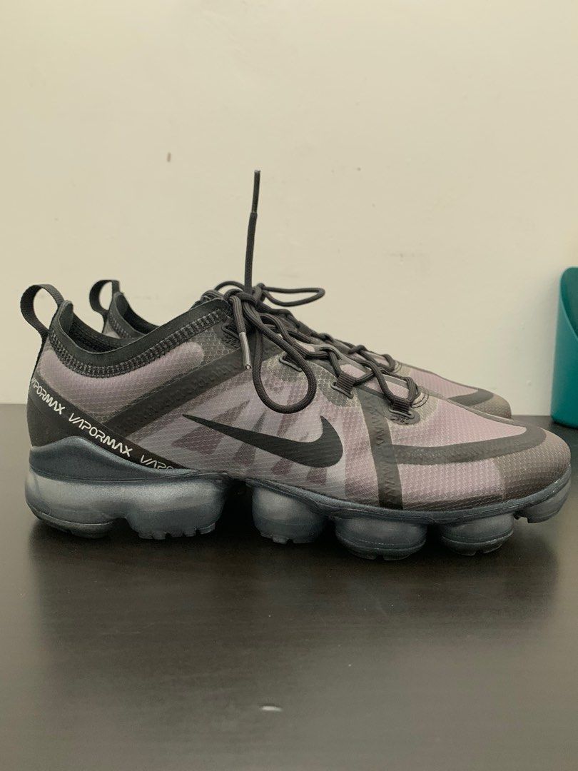 Vapormax discount ghost black