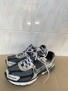 (Category: ) located in . Submitted by nikechaps (Listing ID 1229482713, Image 1). Description: .