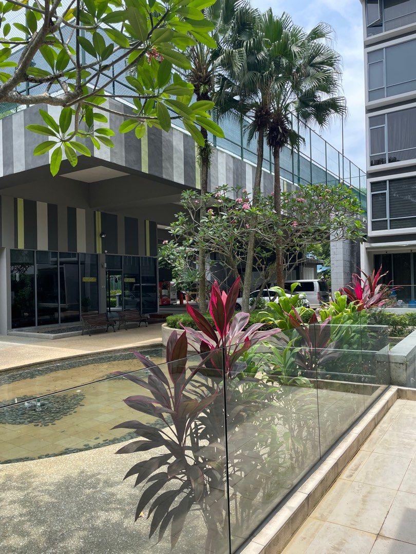 Master bedroom for rent with TV (Northwood Condo) , Property, Rentals