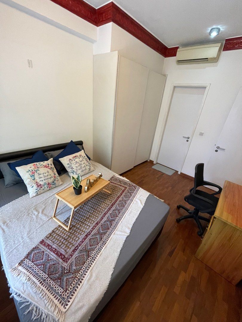 Master bedroom for rent with TV (Northwood Condo) , Property, Rentals