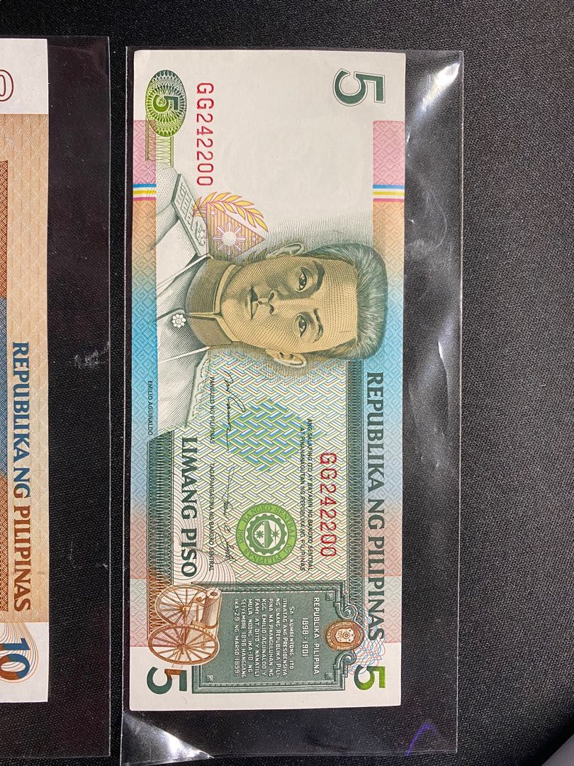 Picture of old philippine peso bill 5peso 10peso on Carousell