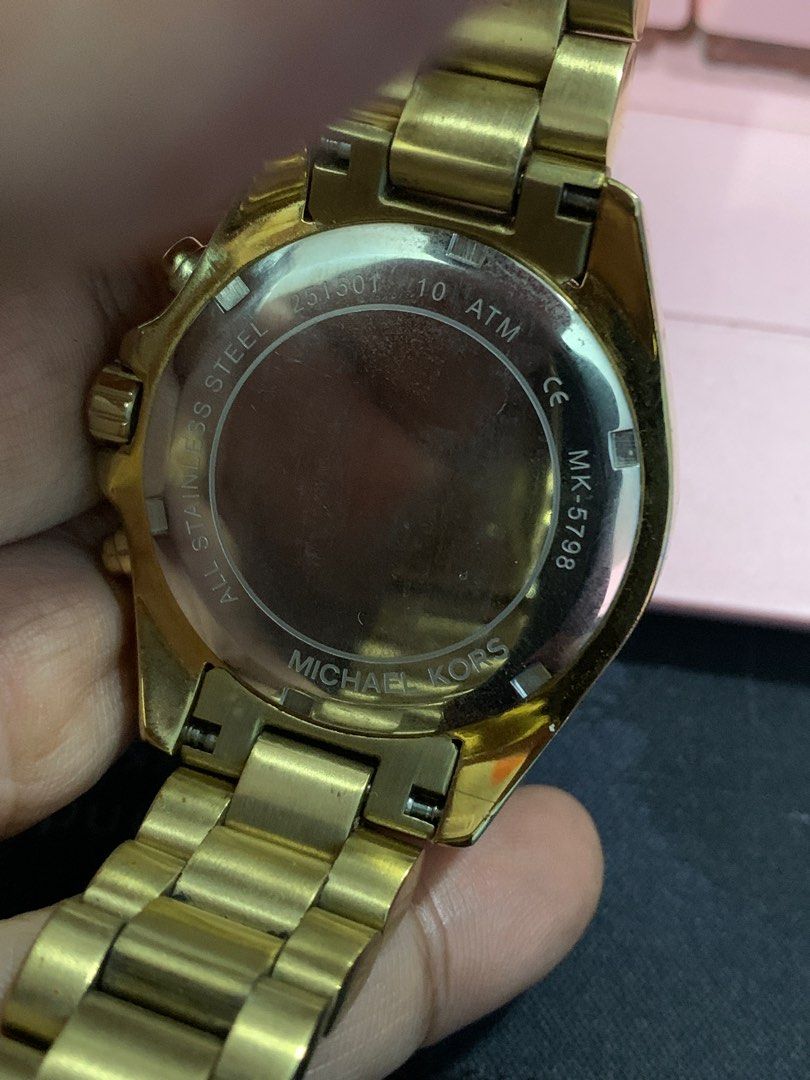 Orig MK Watch (Category: Women's Watches) located in Binangonan. Submitted by joizeeful (Listing ID 1229481426, Image 2). Description: Original MK Bought from US Minimal signs of usage Very nice in actual A1 Working condition No history of repair Functional Chrono Gold.