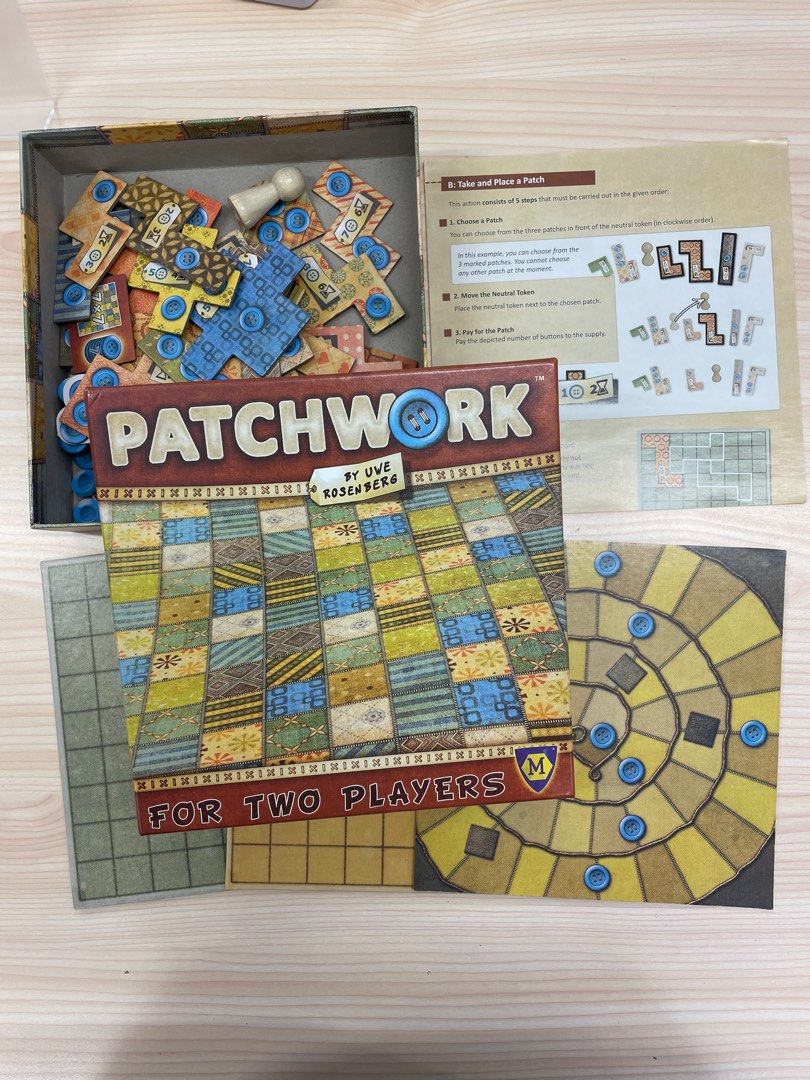 Patchwork Boardgame （分類：桌遊及拼圖）位於 Hong Kong。 由 jp.oasis 提交（商品編號 1229589360，圖片 2）。簡介： 玩過1次 近全新 Complete set in good condition 淘寶版 樂富交收。