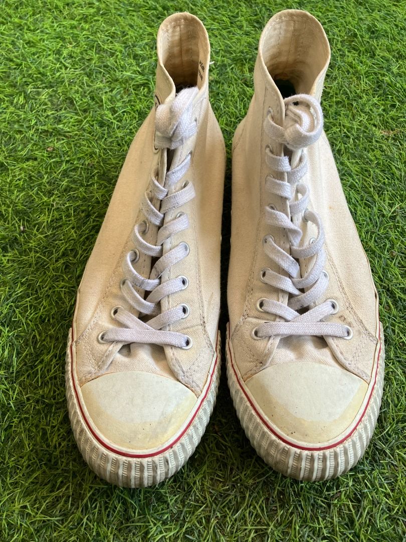 Pf flyers top velcro straps
