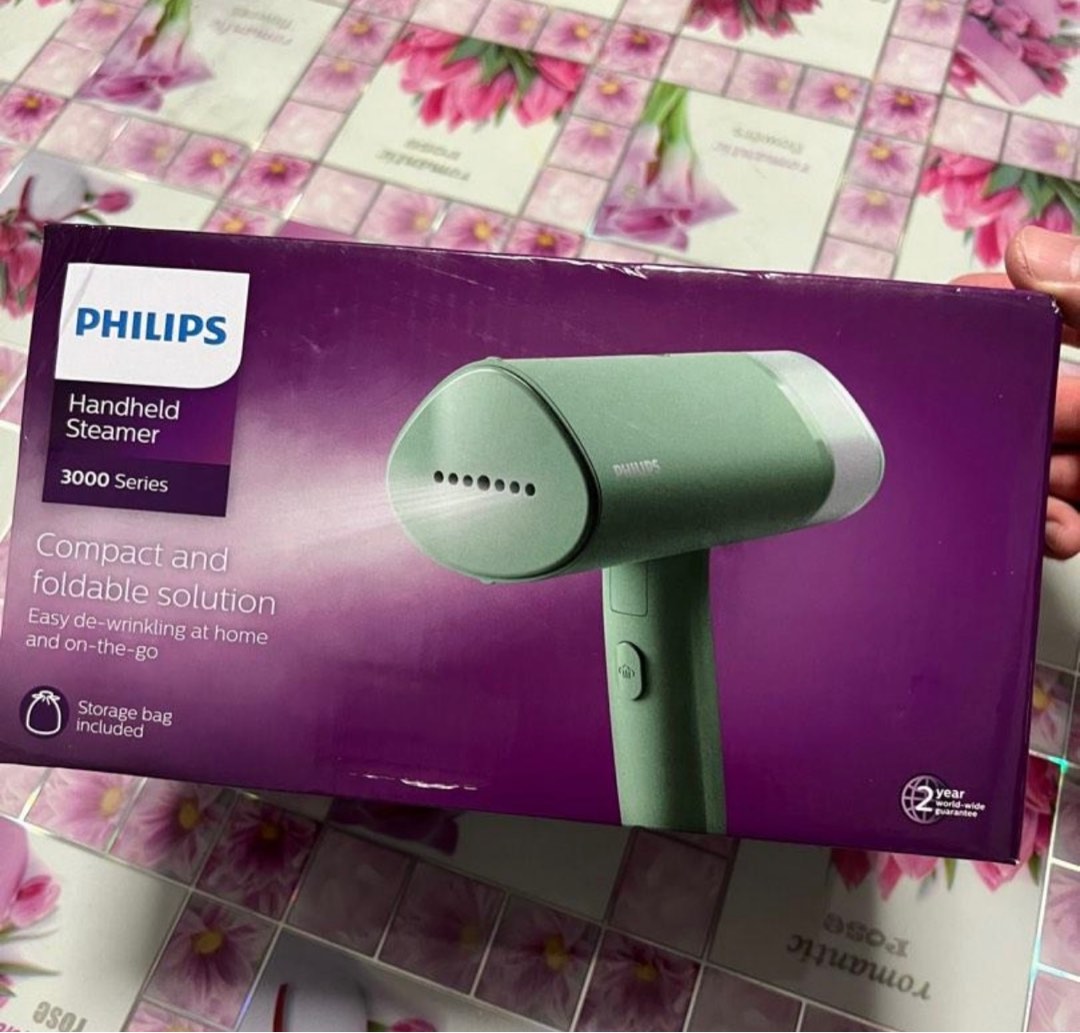 Philip Handheld Steamer BNIB, TV & Home Appliances, Irons & Steamers on