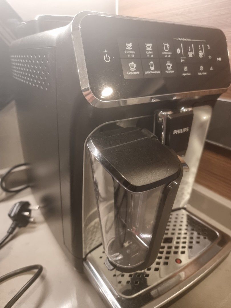 Philips series 3200 Fully automatic espresso machine, TV & Home ...