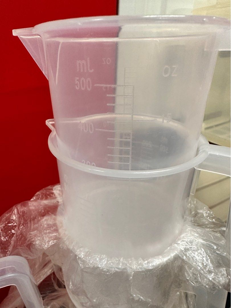 Plastic Measuring cups 500ml/ 300ml, Furniture & Home Living, Kitchenware & Tableware, Other