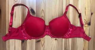 (Category: ) located in . Submitted by katiag (Listing ID 1229538623, Image 1). Description: .
