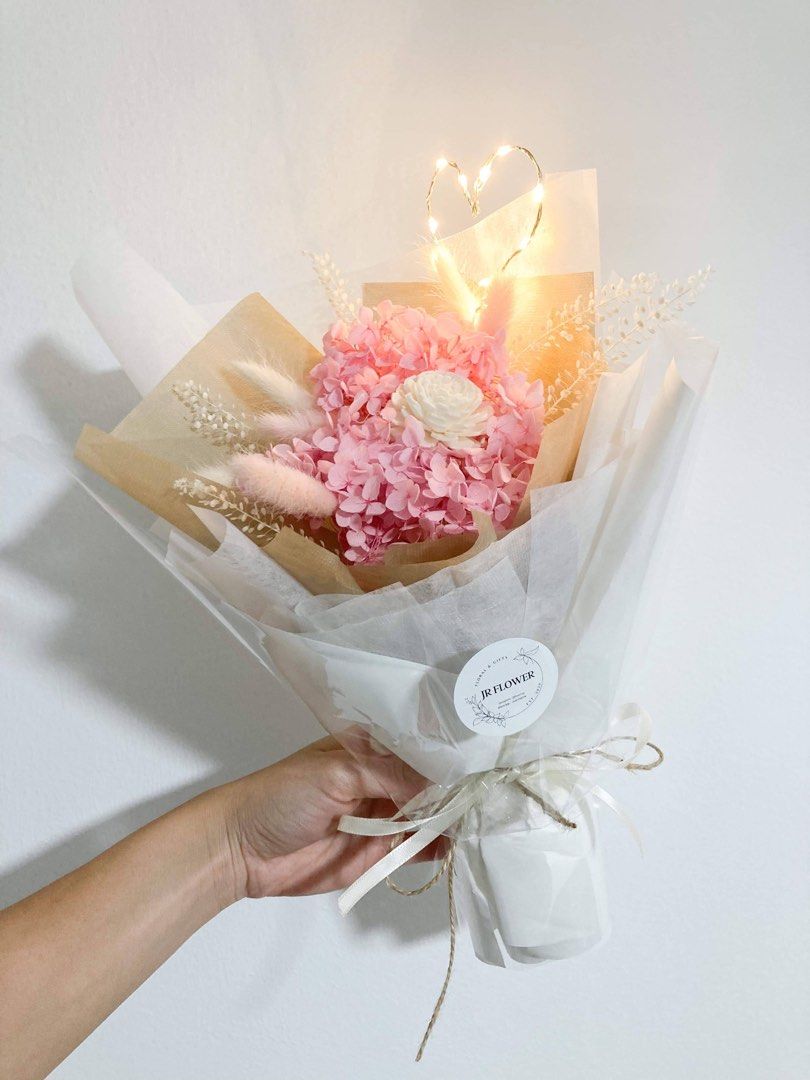 Preserved Hydrangea Pink Flower Bouquet for Mum and Graduation, Hobbies ...
