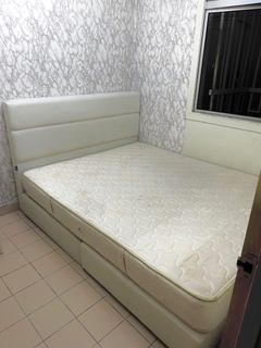 (Category: ) located in . Submitted by hazelthangs (Listing ID 1229646424, Image 1). Description: .