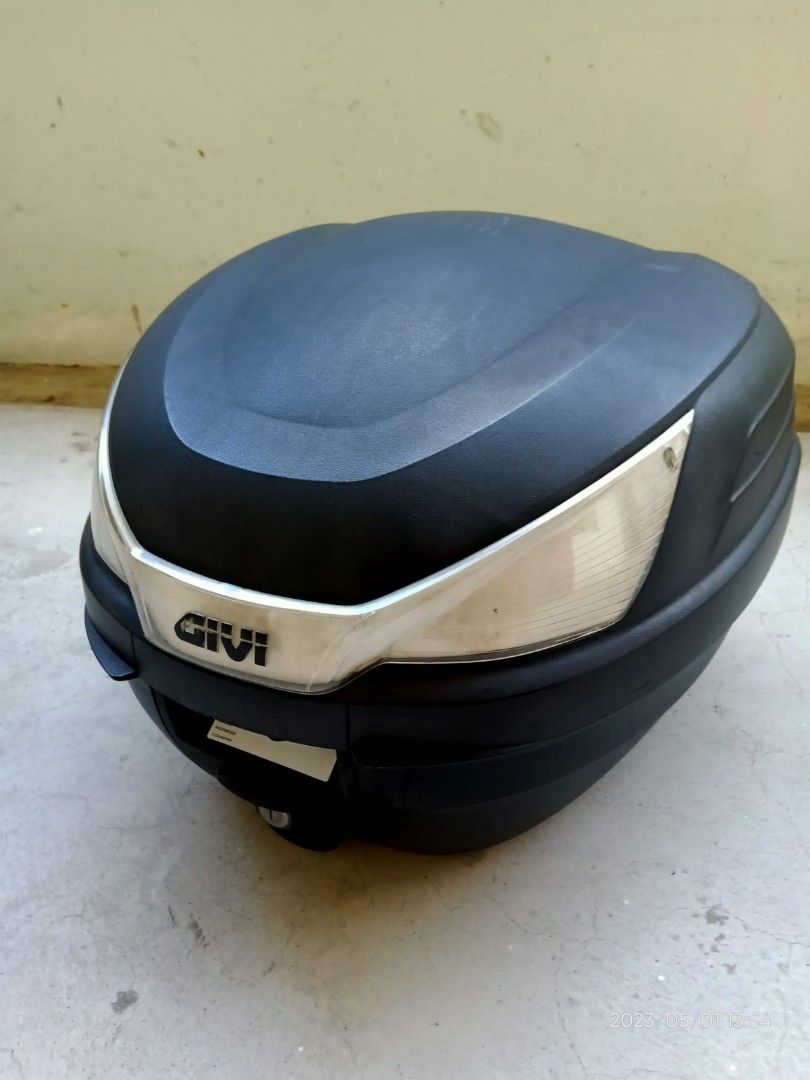 Rack with box (Aerox V1), Motorcycles, Motorcycle Accessories on Carousell