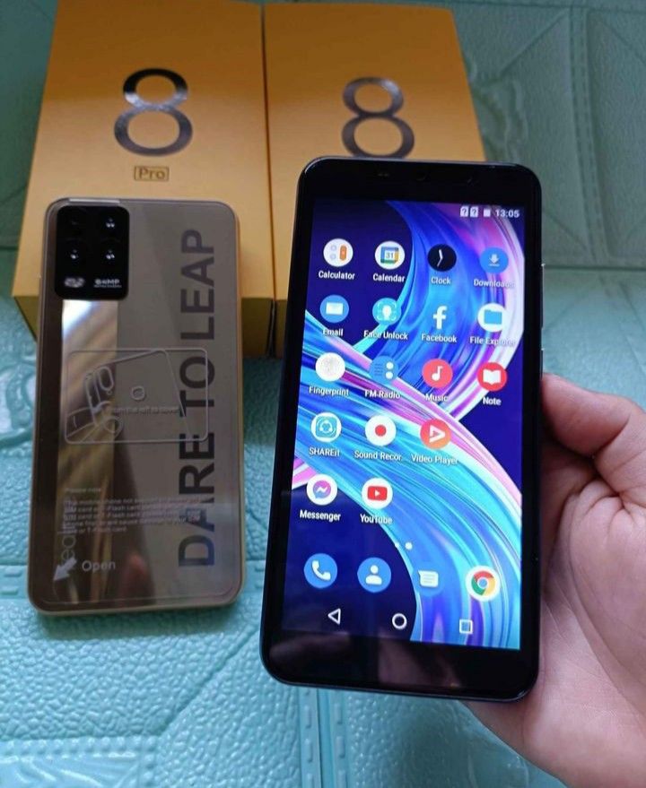 REALME 8PRO 5G Brandnew complete package (Category: Realme) located in Manila. Submitted by bautista666999 (Listing ID 1229468321, Image 3). Description: REALME 8PRO 5G Brandnew complete package Specs: 5.72 inches Android 11.0 4gb RAM 64gb ROM Openline; Tm / Globe / tnt/ smart Inclusion: Headset Case Charger Temperglass Pm me for interested.