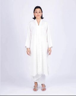 SHALS Mahsuri Kebarung Set in White