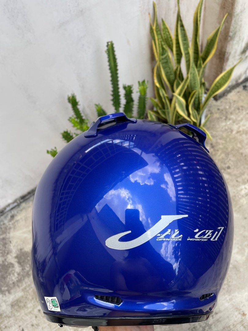 Shoei helmet, Motorcycles, Motorcycle Accessories on Carousell
