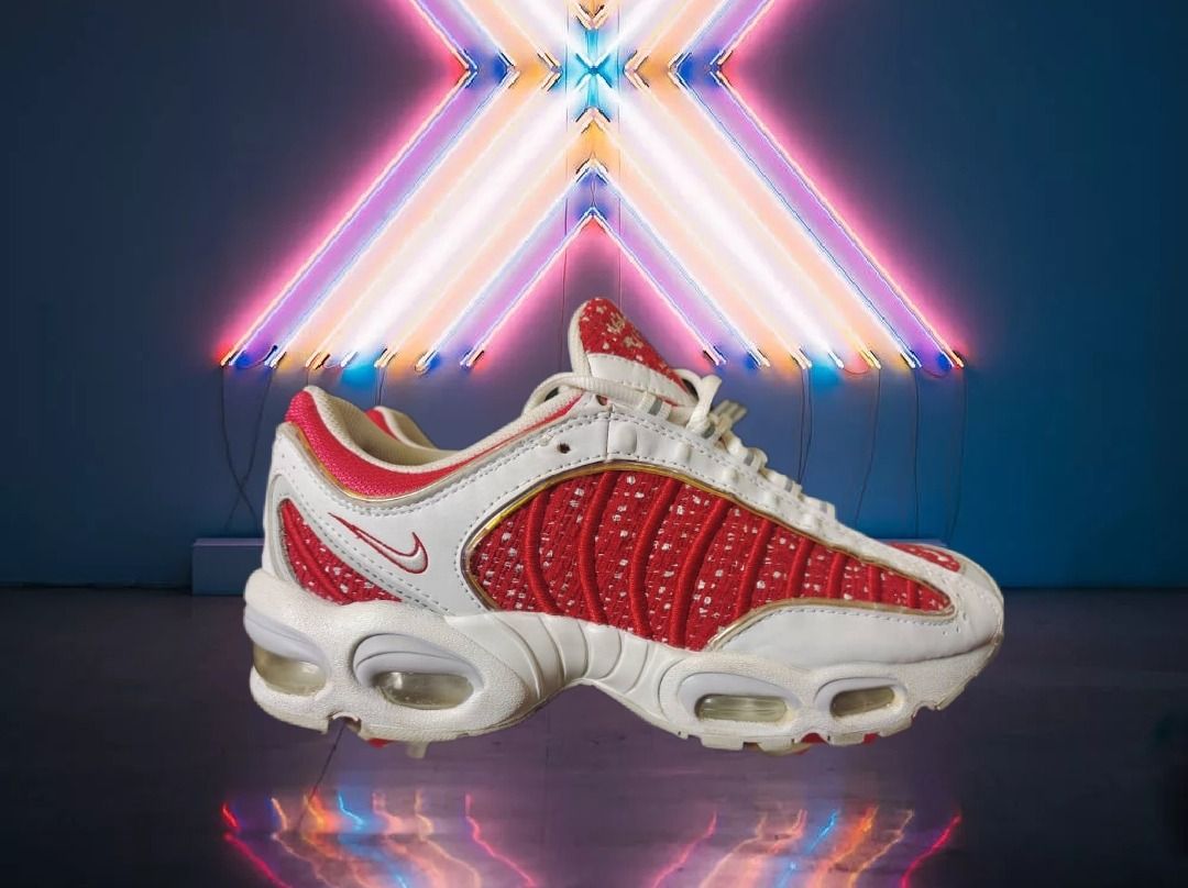Supreme nike air max tailwind best sale 4