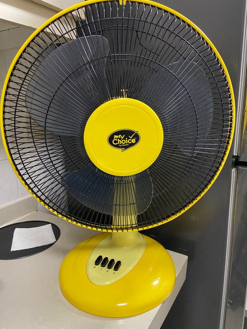 Table Fan, Furniture & Home Living, Lighting & Fans, Fans on Carousell