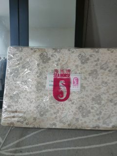 Tilam lipat seahorse