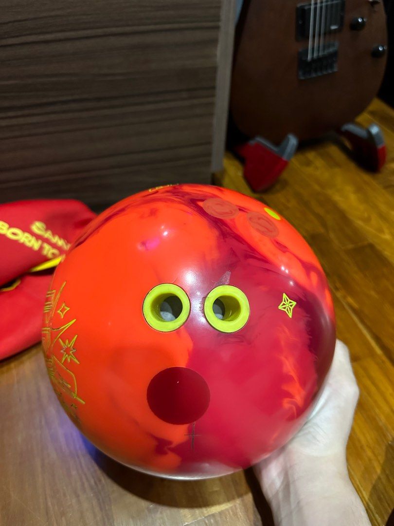 TNT Bowling Ball 13 LBS, Sports Equipment, Sports & Games, Billiards