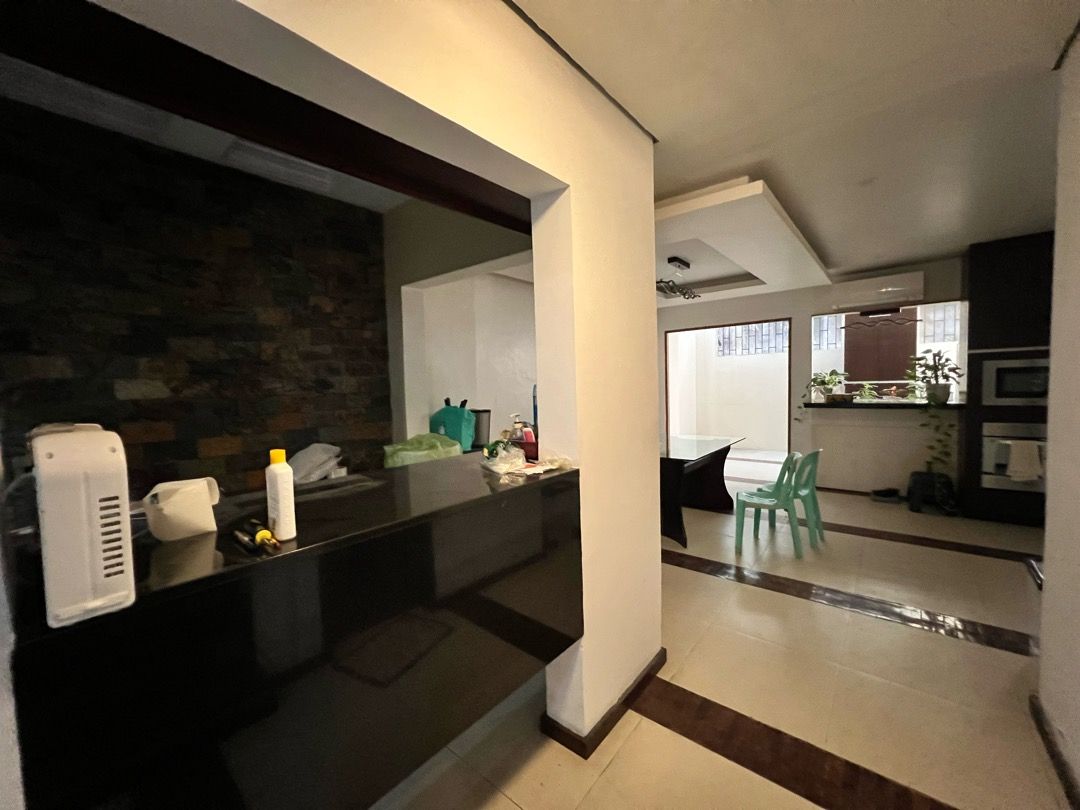 Townhouse for Sale at Varsity Hills, Quezon City on Carousell