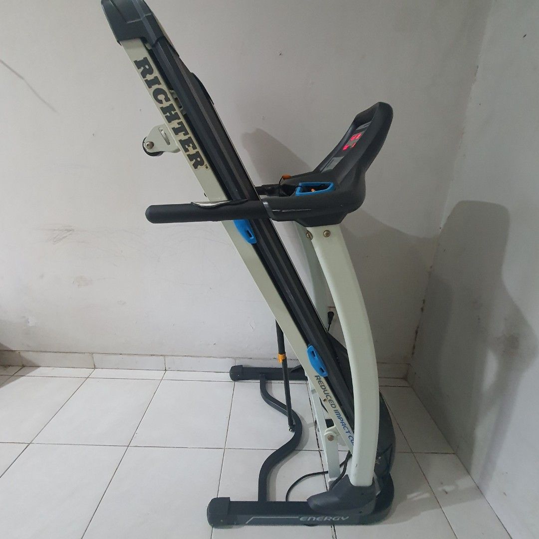 Richter treadmill sales service