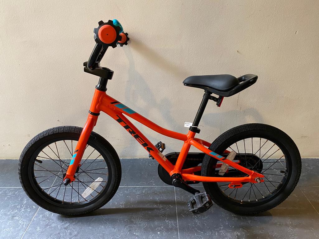 Trek precaliber deals 16 orange