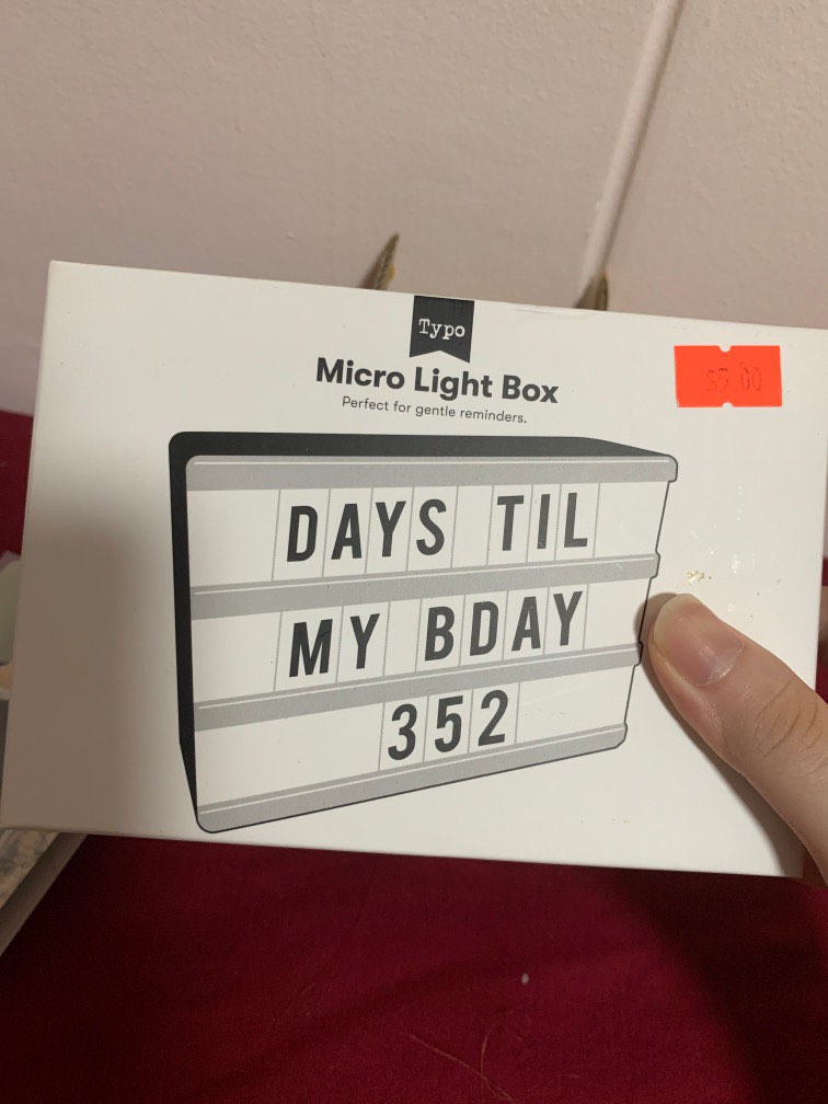 Typo Customisable Light Box Display, Hobbies & Toys, Stationery & Craft