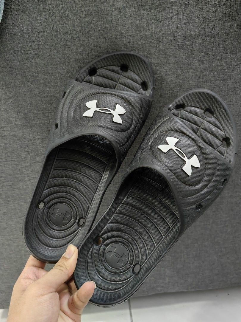 Under armour 2024 locker slide sandals