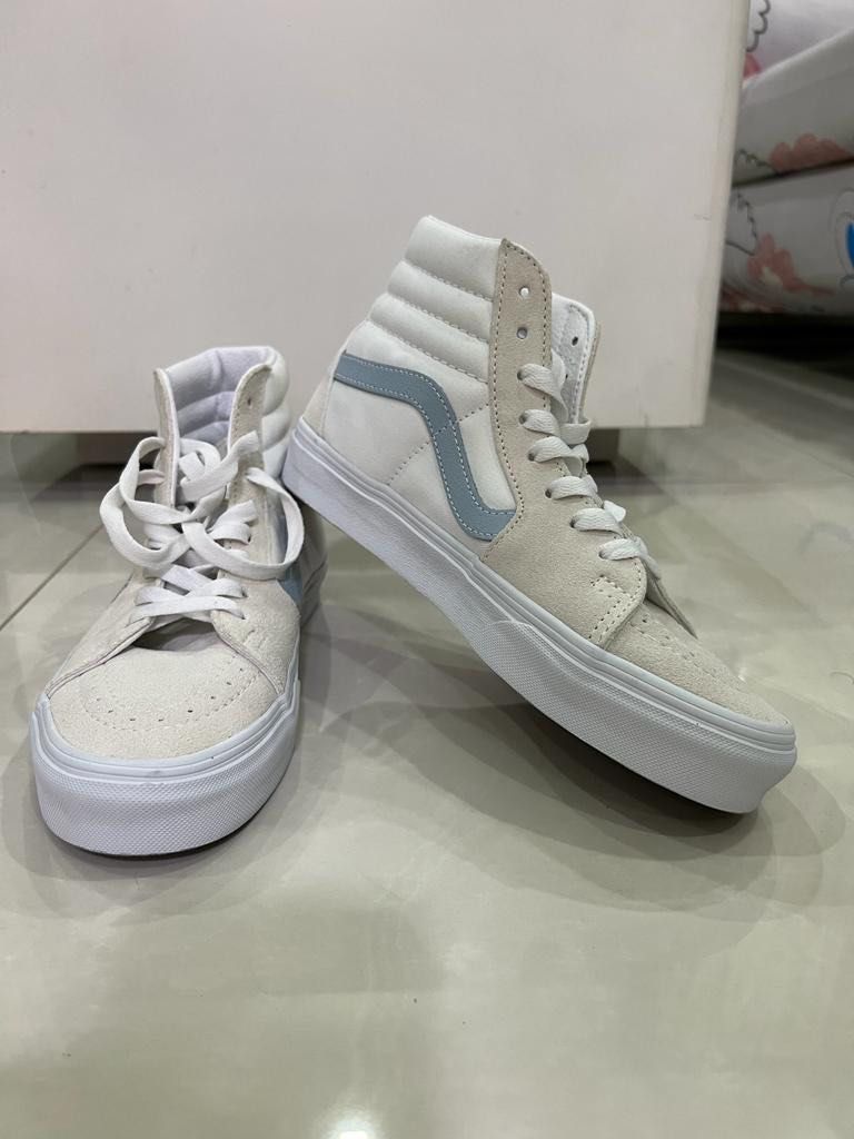 Vans sneakers US 6.5 Women s Fashion Footwear Sneakers on Carousell