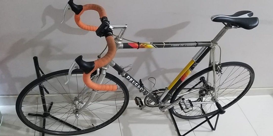 Peugeot carbon road bike store