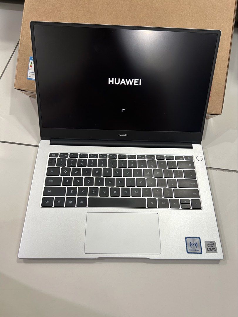 (Warranty) Huawei Matebook D14 i3 8+256GB full set with box, Computers