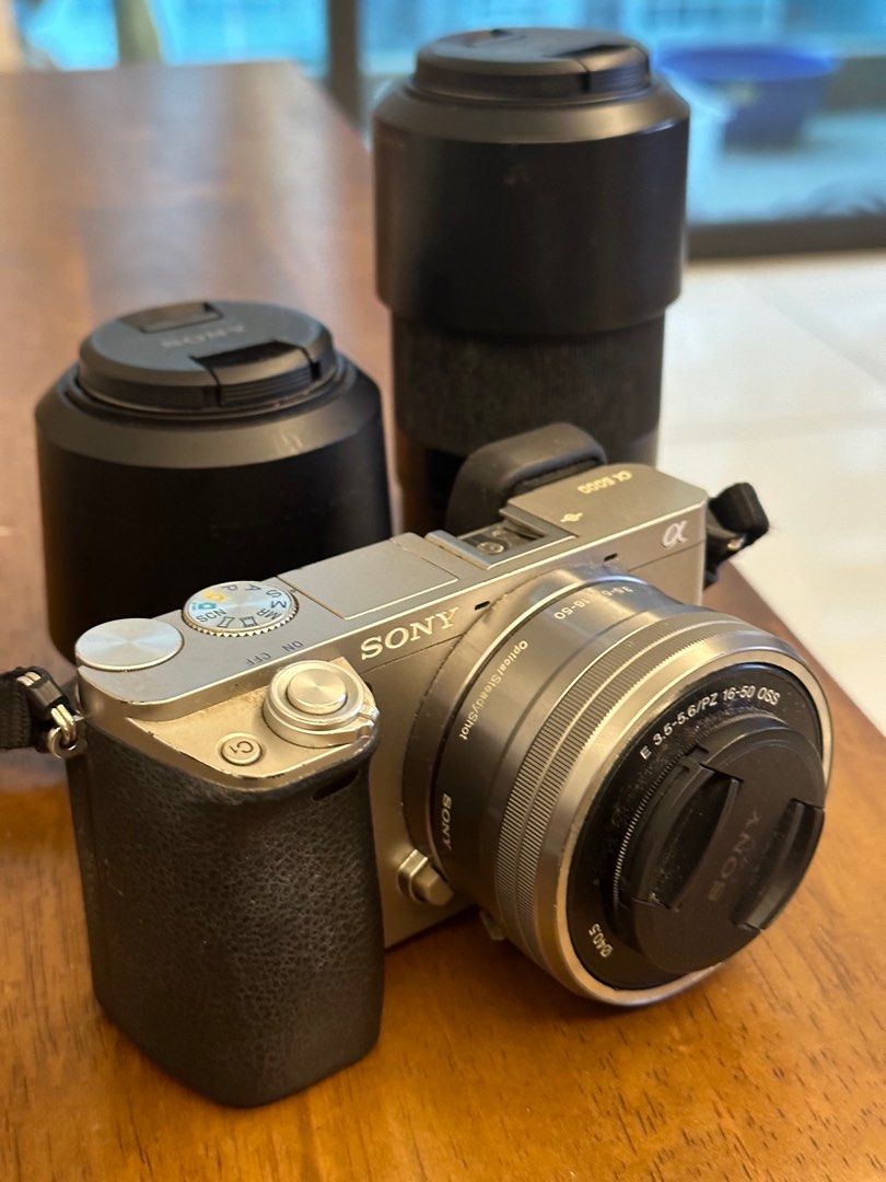 Well Used Sony A6000 come with lens, Photography, Cameras on Carousell