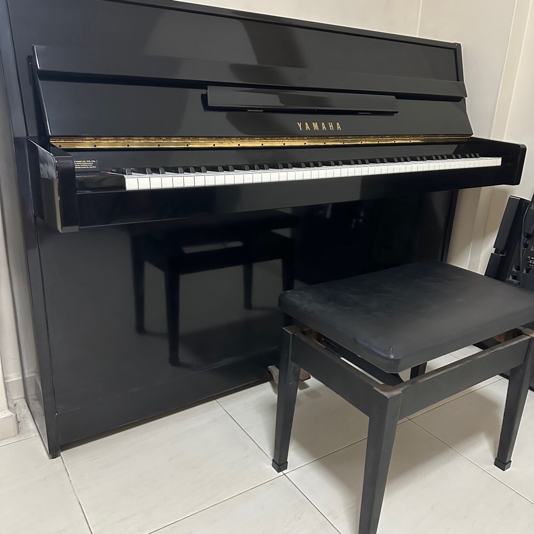 Yamaha LU 90 PE Piano Hobbies Toys Music Media Musical