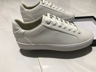 (Category: ) located in . Submitted by mohammadsyazwan93 (Listing ID 1229628286, Image 1). Description: .