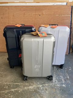 CHECK IN 24/25/26” 行李箱 收藏品 3