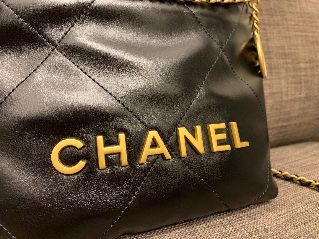 As seen on Jennie! You want it, we have it 💓 DM to see the Chanel 22 , chanel  22 mini bag