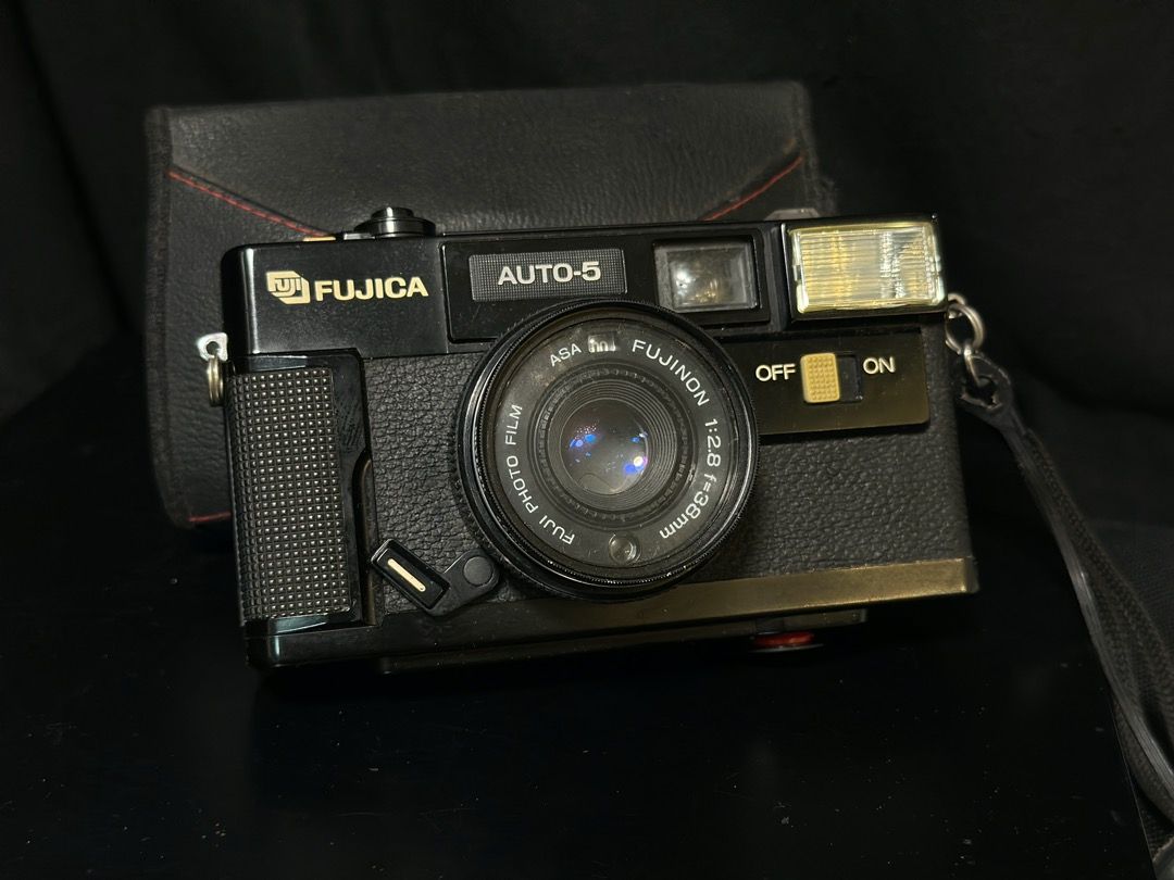 珍藏FUJICA AUTO-5 DATE camera 連相機套, 攝影器材, 相機- Carousell