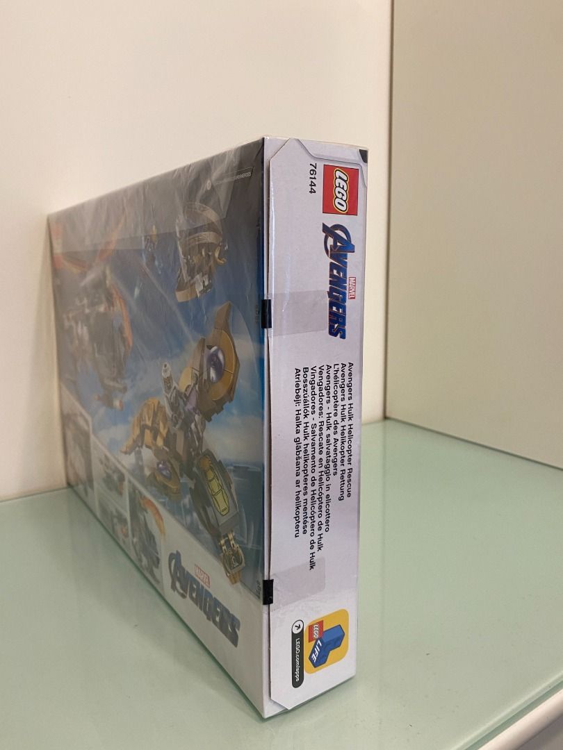 全新未開Lego 76144 Avengers Hulk Helicopter Rescue, 興趣及遊戲