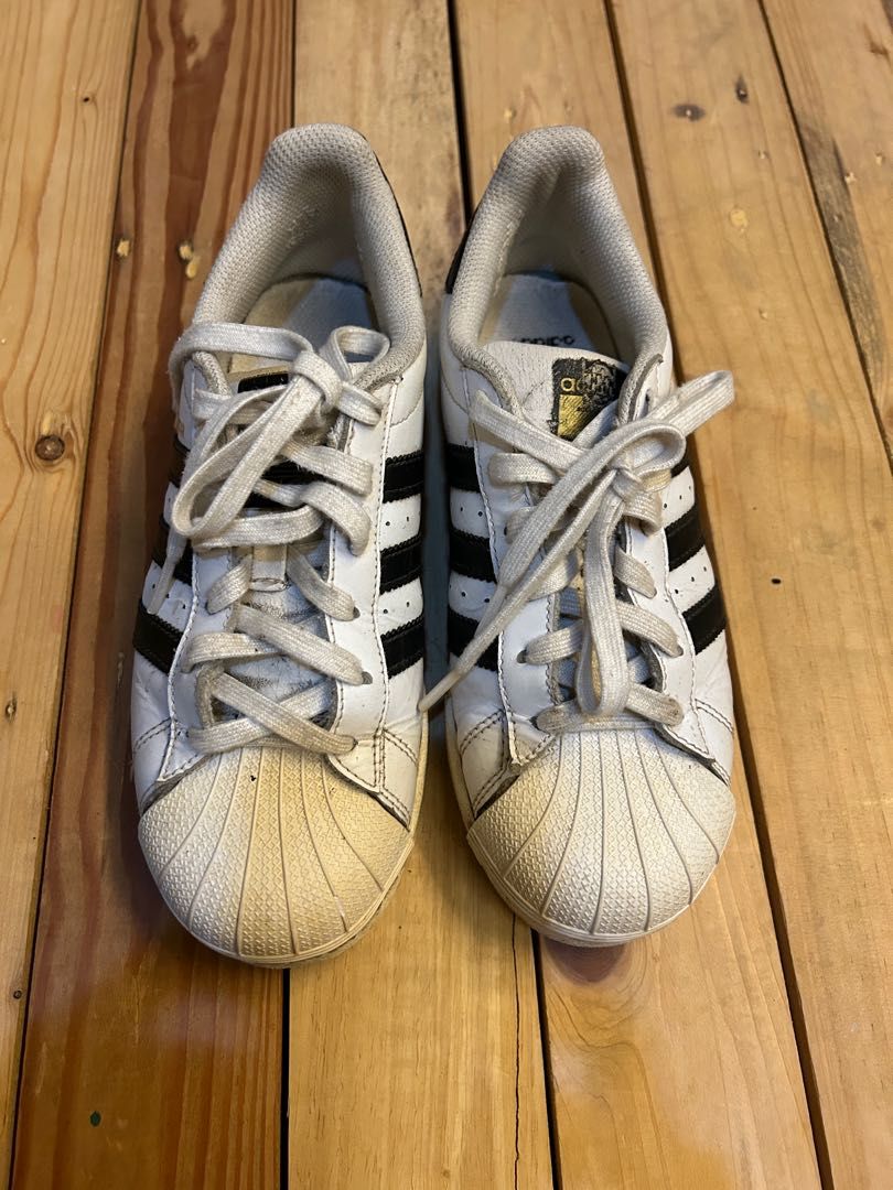 Adidas superstar in white Women s Fashion Footwear Sneakers on