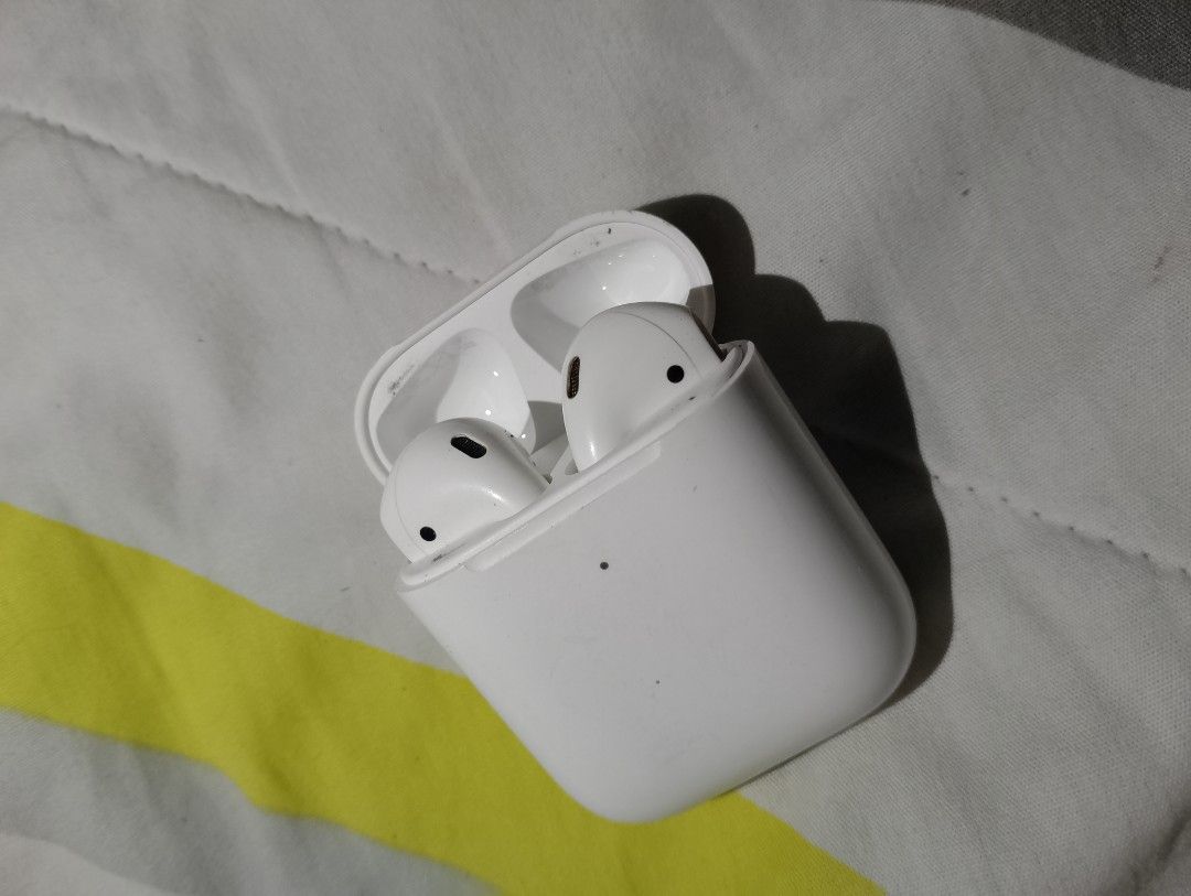 Apple Airpods Series 2 RUSH, Audio, Earphones on Carousell