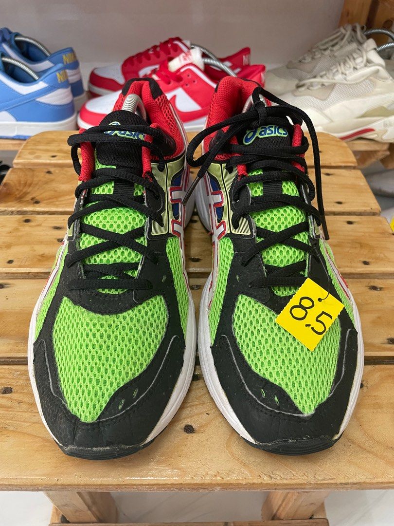 Asics Gel Contend 2 Men s Fashion Footwear Sneakers on Carousell