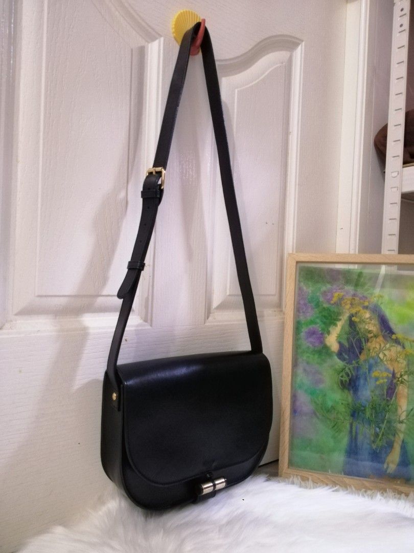 Authentic APC June Saddle Shoulder Crossbody bag in black