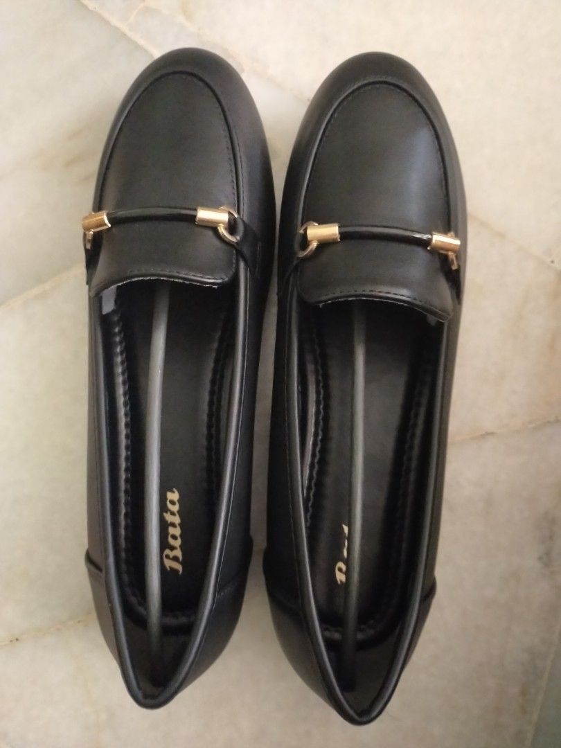 Womens black sales loafers size 1