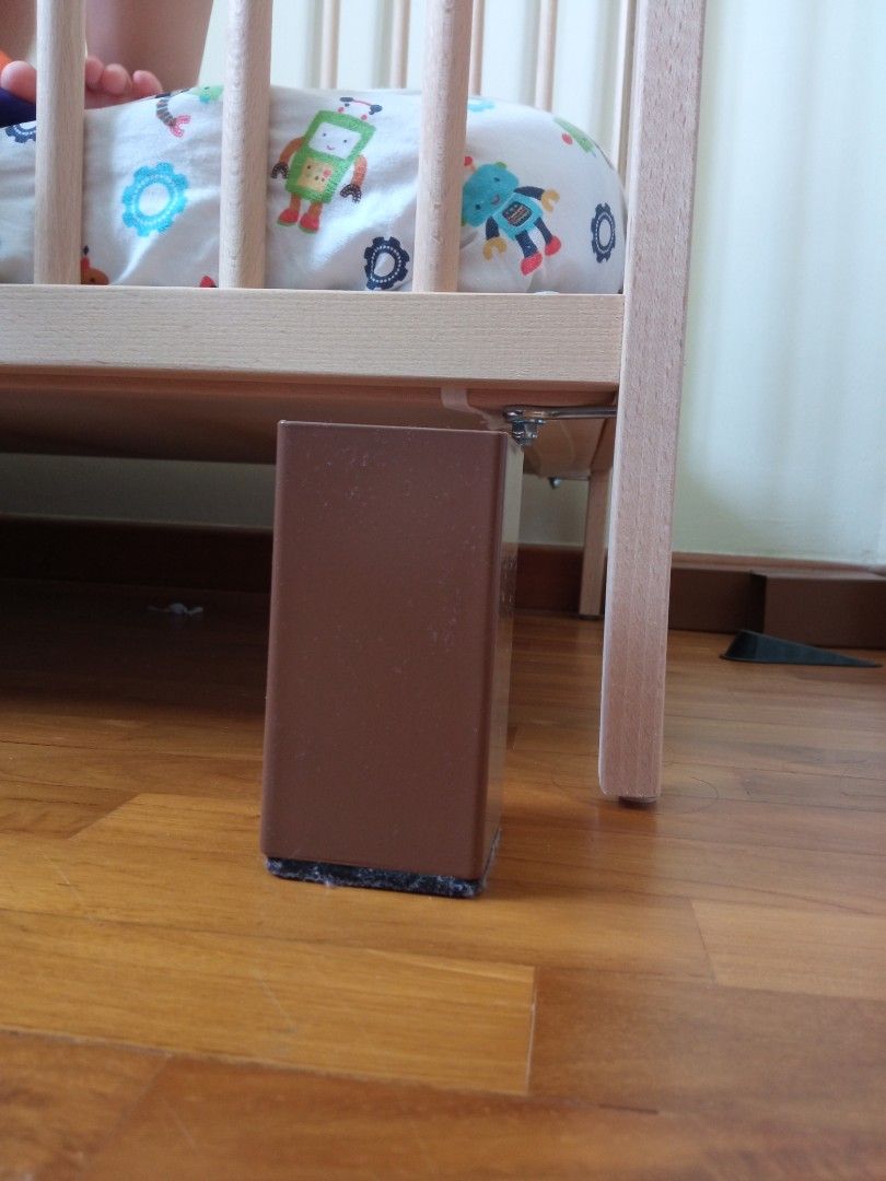 Bed raiser / Crib height raiser, Babies & Kids, Baby Nursery & Kids