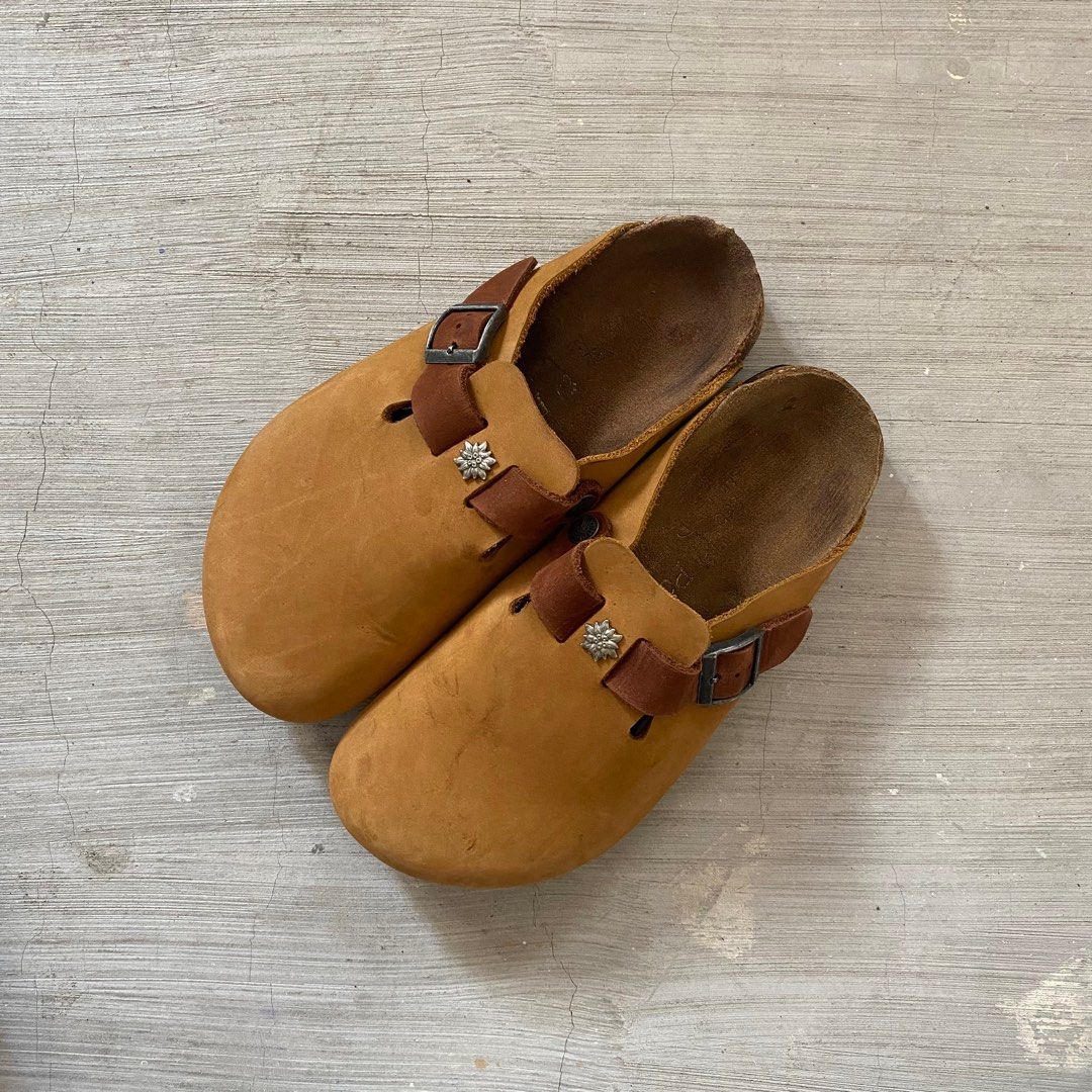 birkenstock black boston clogs