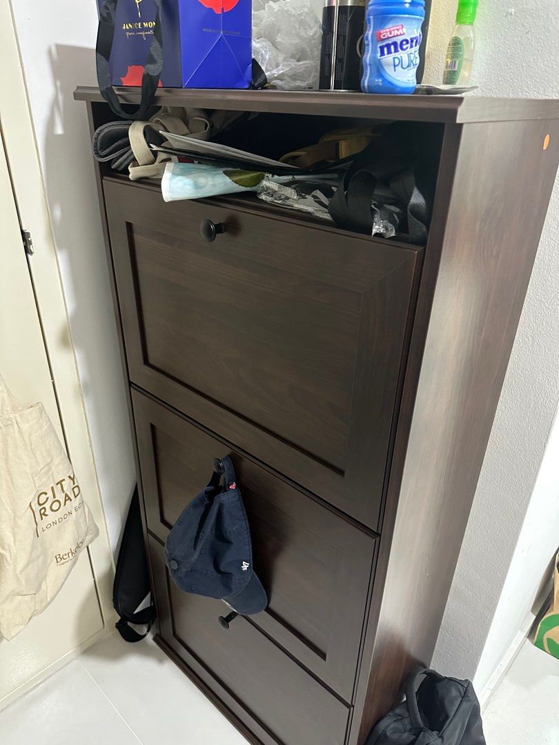 Castlery Ottoman, 2 chairs, castlery sofa, book shelf, shoe TV